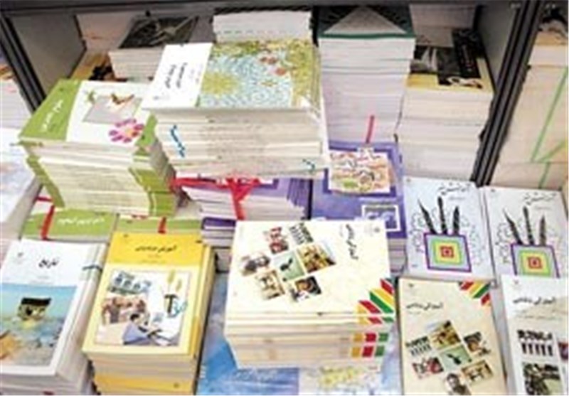 اقدامات بی‌ثمر مجلس و «نفوذ دیگر باره» راکفلر در کتابهای درسی فرزندان ایران