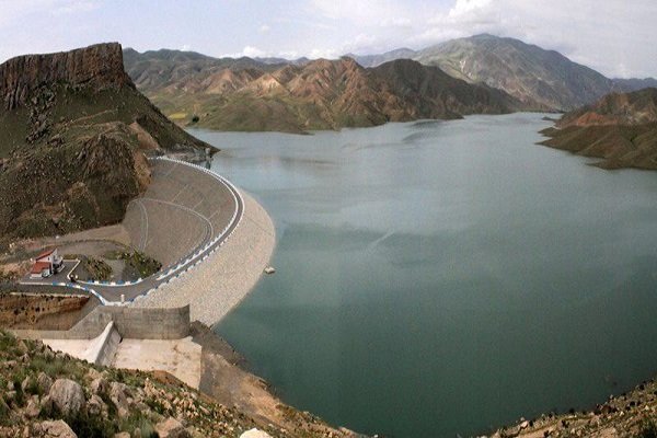 شهرستان مریوان هیچ سهمی از آب سد آزاد ندارد/مطالبه ای بدون پاسخ